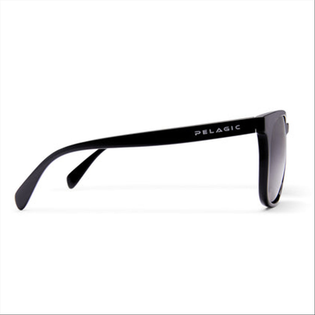 Pelagic Daytripper - Polarised Poly Lens - Black/Grey