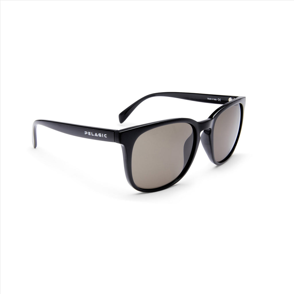 Pelagic Daytripper - Polarised Poly Lens - Black/Grey